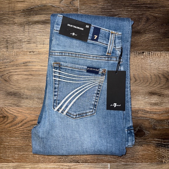 NWT 7 For All Mankind Dojo Tailorless Jeans 7FAMK